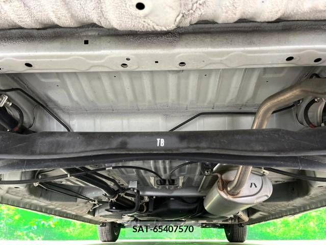 Honda N BOX CUSTOM 2019-11 279128-19