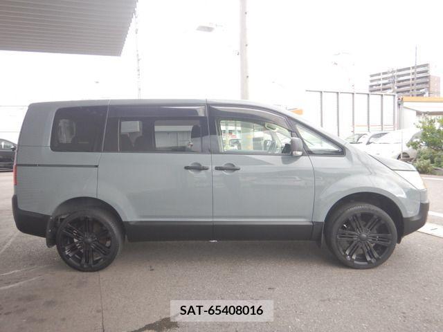Mitsubishi DELICA D5 2007-03 349565-3