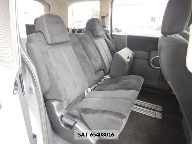 Mitsubishi DELICA D5 2007-03 349565-18