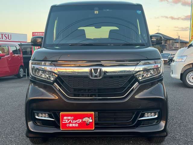 Honda N BOX CUSTOM 2019-02 184663-1