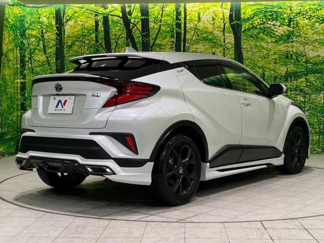 Toyota C-HR 2021-11 181512-18