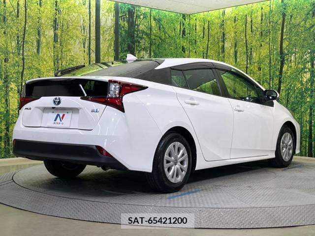 Toyota PRIUS 2021-06 322500-17