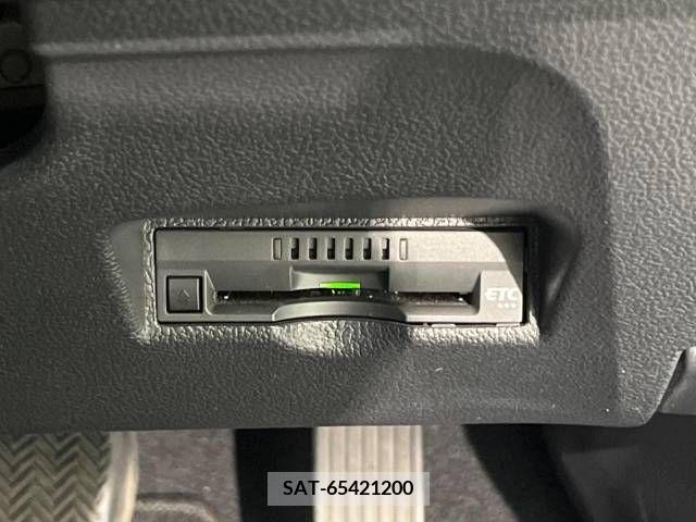 Toyota PRIUS 2021-06 322500-7