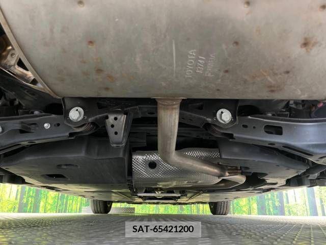 Toyota PRIUS 2021-06 322500-19