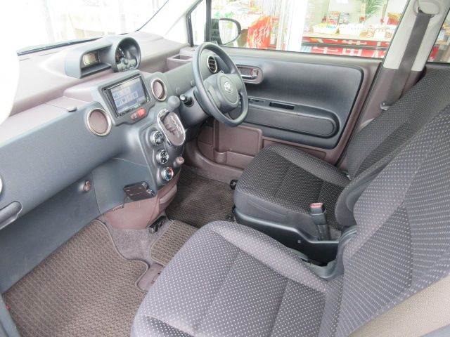 Toyota SPADE 2015-02 21015-4