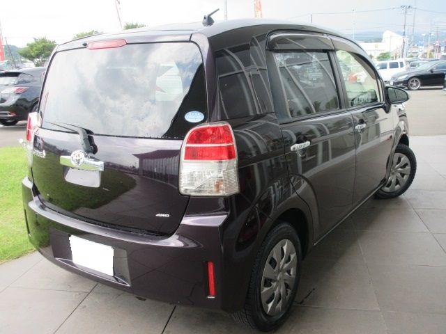 Toyota SPADE 2015-02 21015-1