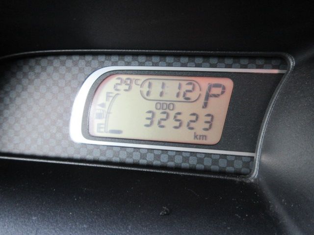 Toyota SPADE 2015-02 21015-25