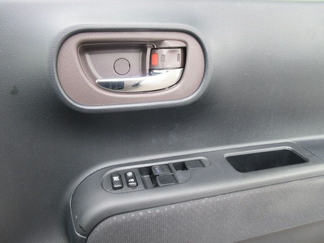 Toyota SPADE 2015-02 21015-21
