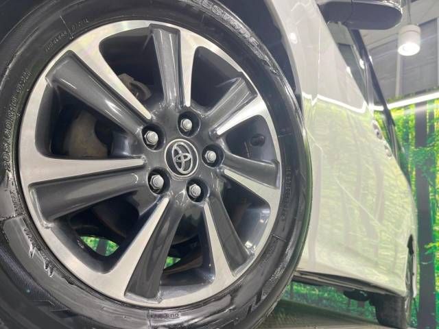 Toyota VOXY 2017-09 183983-14