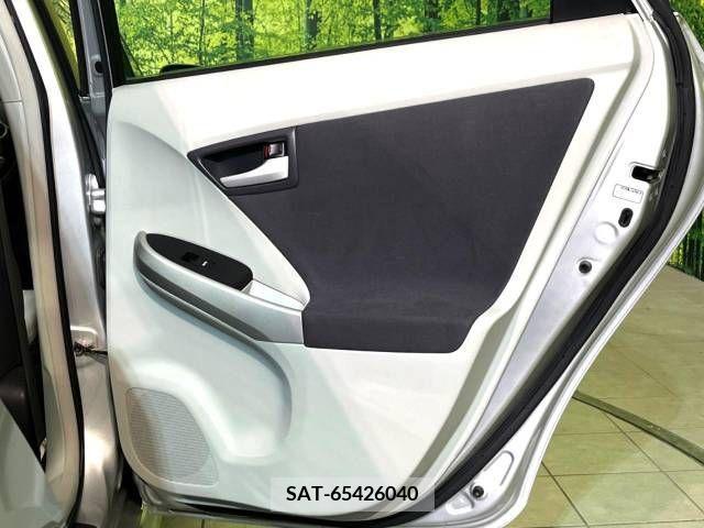 Toyota PRIUS 2011-07 327562-18