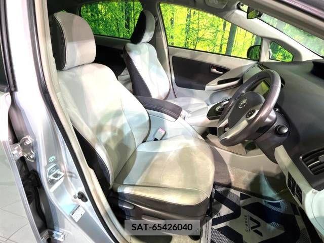 Toyota PRIUS 2011-07 327562-8