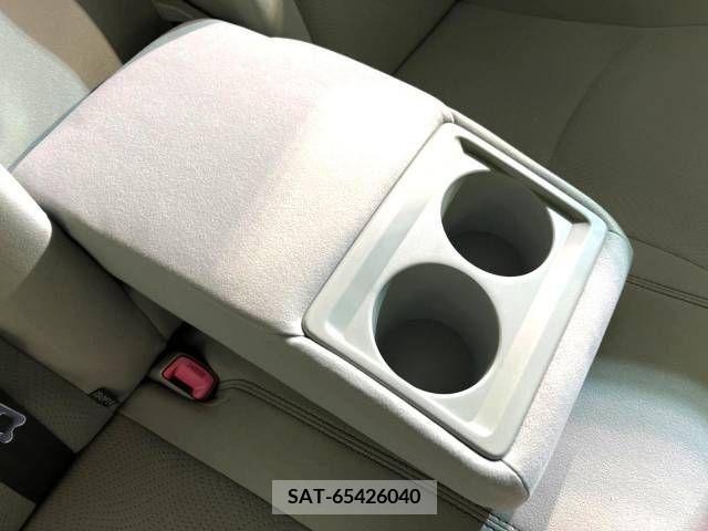 Toyota PRIUS 2011-07 327562-16