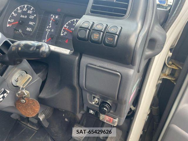 Isuzu ELF TRUCK 2006-06 324070-12