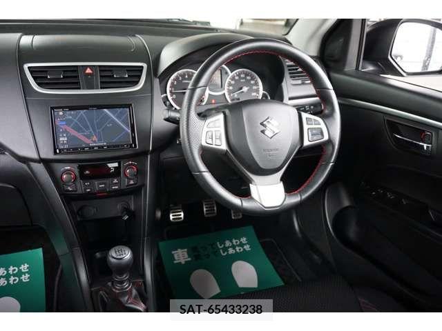 Suzuki SWIFT 2015-10 320786-8