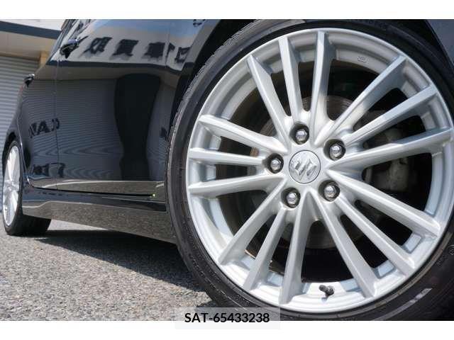 Suzuki SWIFT 2015-10 320786-4