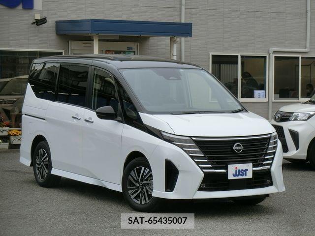 Nissan SERENA 2022-12 372482-15