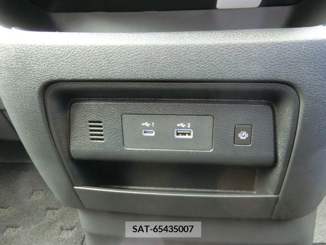 Nissan SERENA 2022-12 372482-13