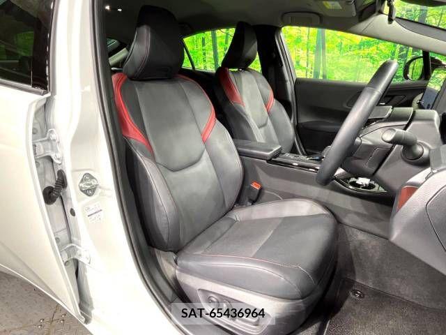 Toyota PRIUS 2023-05 345229-8
