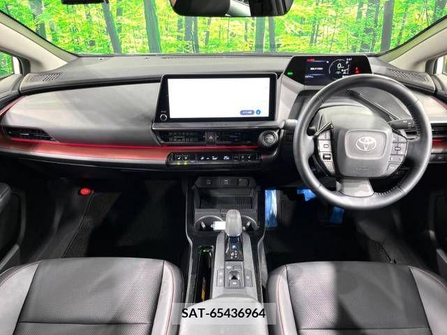 Toyota PRIUS 2023-05 345229-1