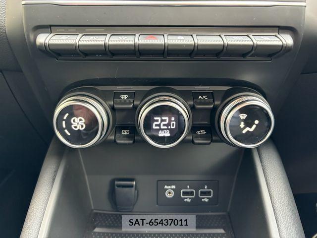 Renault CAPTUR 2022-08 220297-11