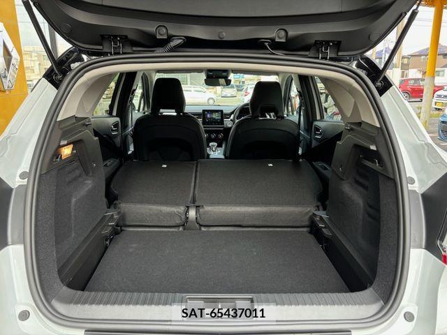 Renault CAPTUR 2022-08 220297-17