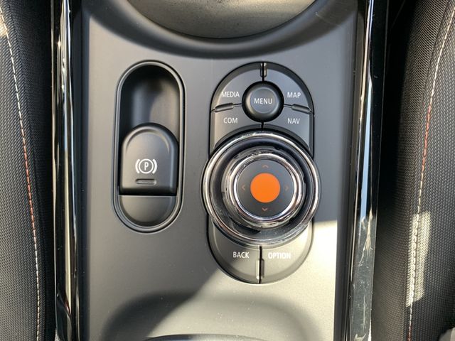 Bmw MINI 2020-11 182466-22