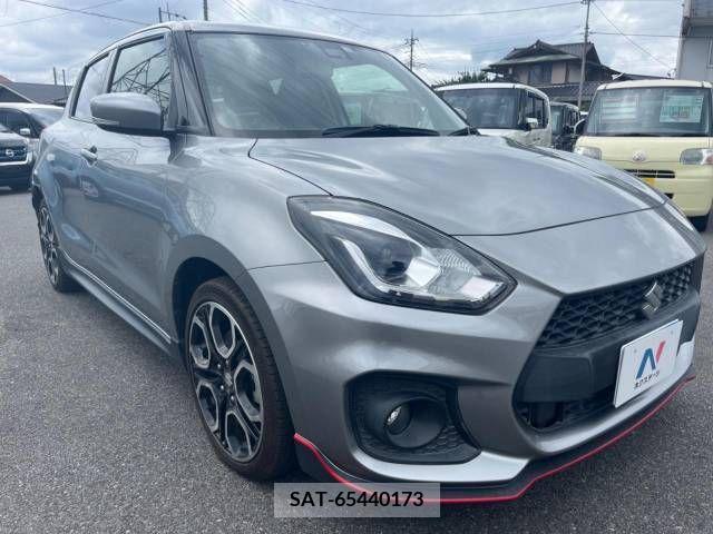 Suzuki SWIFT 2018-01 343628-16