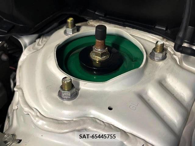 Subaru LEVORG 2021-03 275235-3