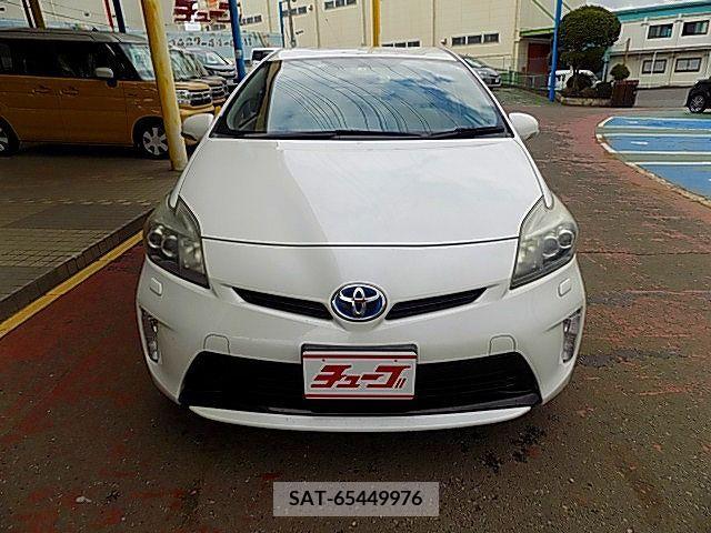 Toyota PRIUS 2012-11 234337-12