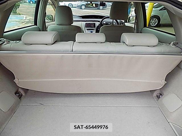 Toyota PRIUS 2012-11 234337-21