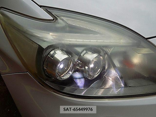 Toyota PRIUS 2012-11 234337-24