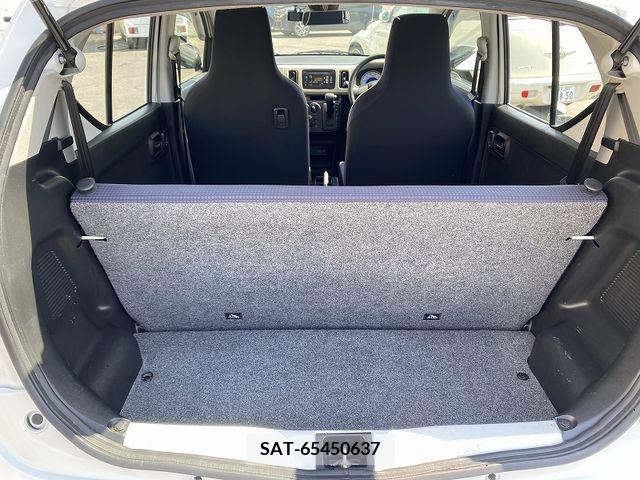 Suzuki ALTO 2019-03 305132-15