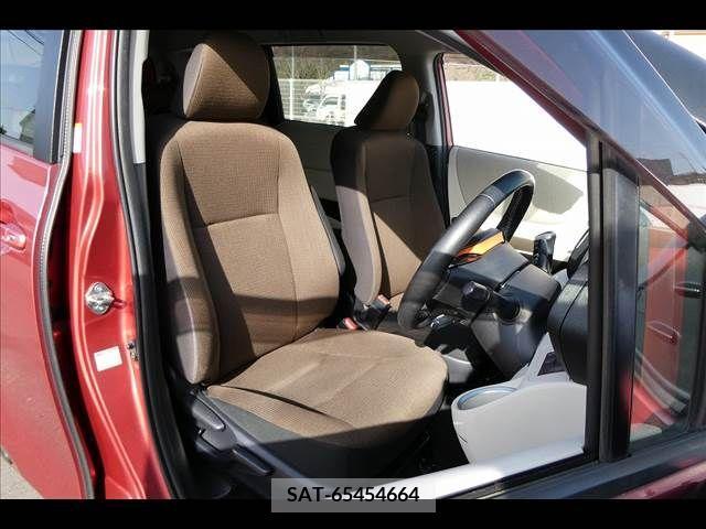 Toyota SIENTA 2015-11 298336-8