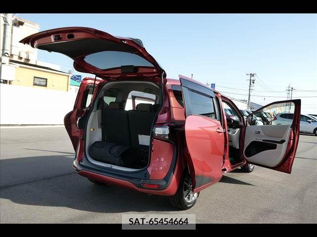 Toyota SIENTA 2015-11 298336-19