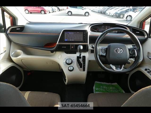 Toyota SIENTA 2015-11 298336-2