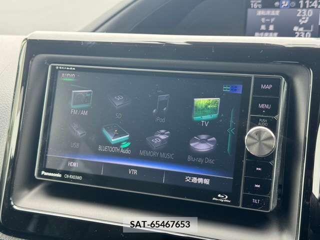 Toyota NOAH 2018-02 373490-12