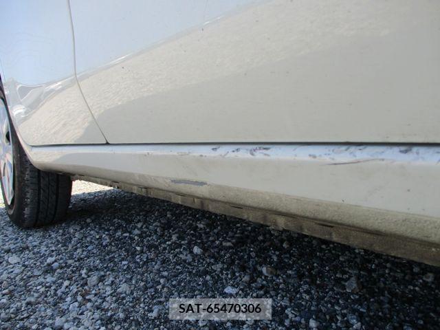 Nissan MARCH 2013-06 337252-25