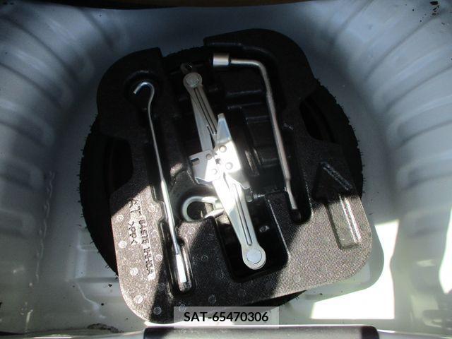 Nissan MARCH 2013-06 337252-11