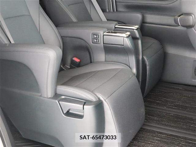 Toyota ALPHARD 2022-09 278061-12