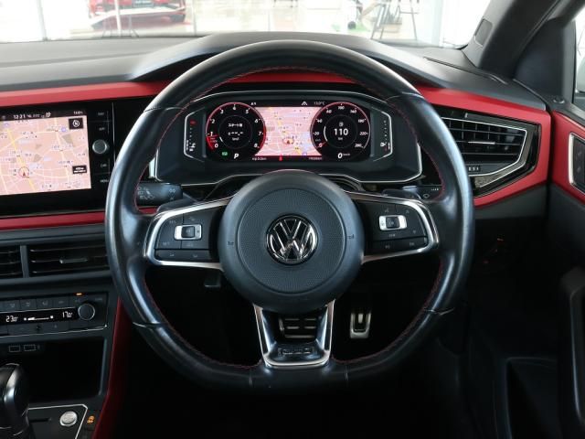 VolksWagen POLO 2020-03 27301-14