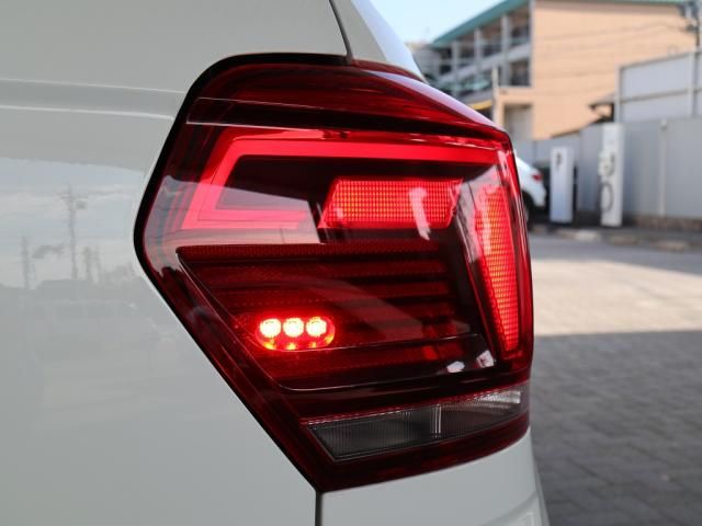 VolksWagen POLO 2020-03 27301-11
