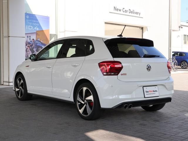 VolksWagen POLO 2020-03 27301-8
