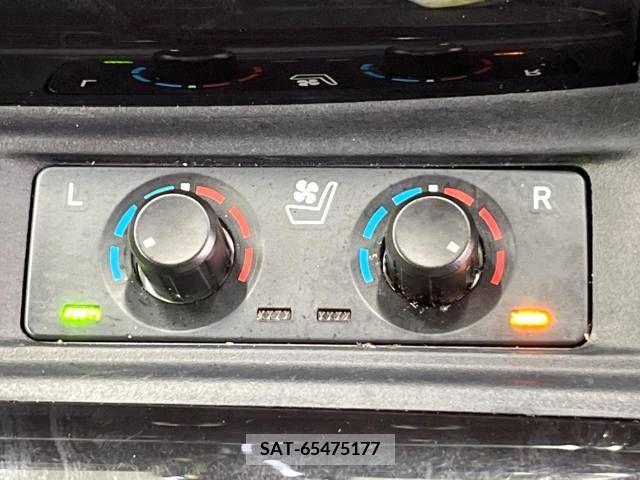 Toyota ALPHARD 2022-04 259105-5
