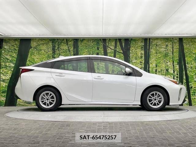 Toyota PRIUS 2020-11 282182-16
