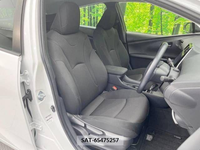 Toyota PRIUS 2020-11 282182-9