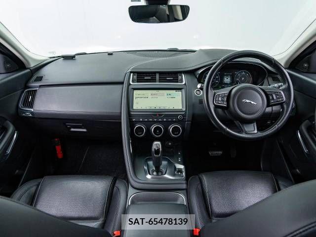 Jaguar E-PACE 2018-09 273174-1