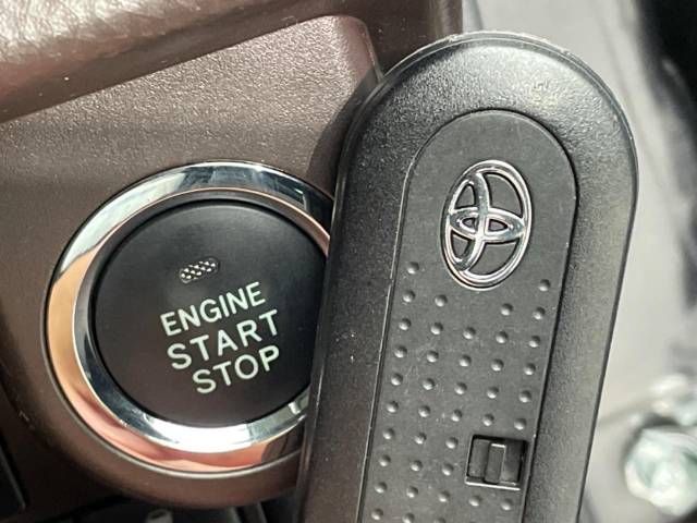 Toyota ROOMY 2018-03 17675-6