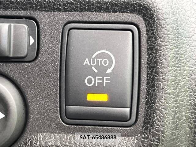 Nissan NOTE 2013-03 224259-5