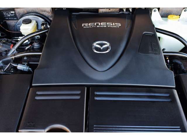 Mazda RX-8 2012-01 12957-15