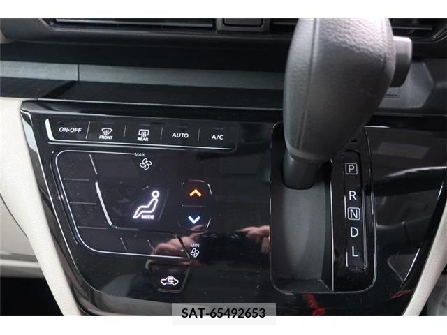 Nissan ROOX 2020-07 217946-17